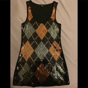 Express sequin argyle pattern top